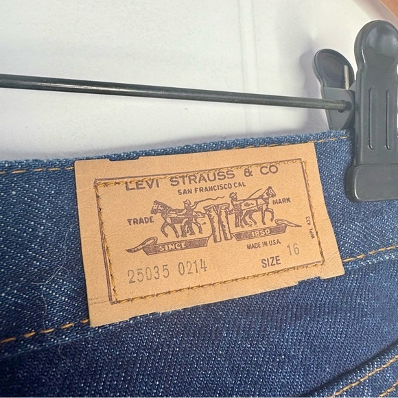 VINTAGE Levi’s Orange Tab Denim Jeans Women’s Size 16 Dark Wash Made in USA - Picture 8 of 9